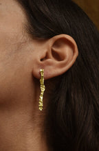Load image into Gallery viewer, Formation I Earrings - Gold 18k - Limited Edition